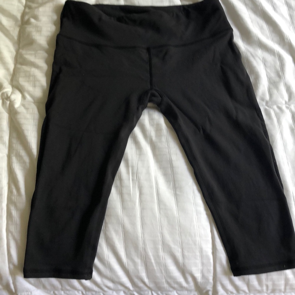 Lululemon Capri length workout pants